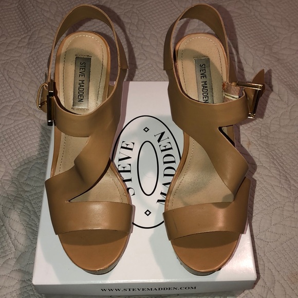 Steve Madden Shoes - Steve Madden Wedges